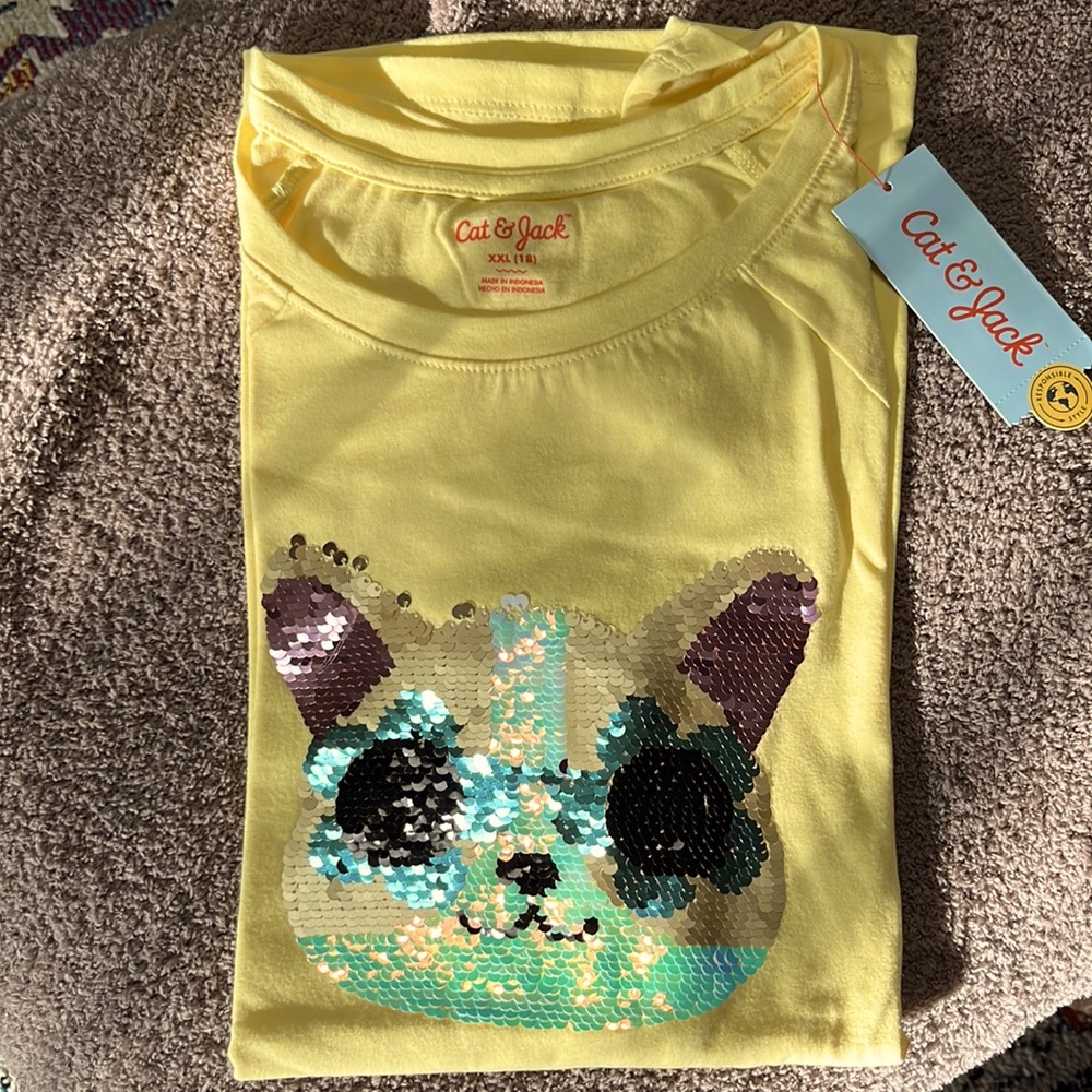 Girls Youth - Flip Sequin T shirt. NWT. PRICE AT LOWEST!!!